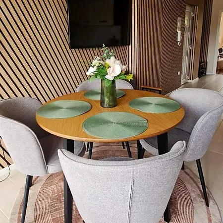 Hetvezer Penthouse דירה *