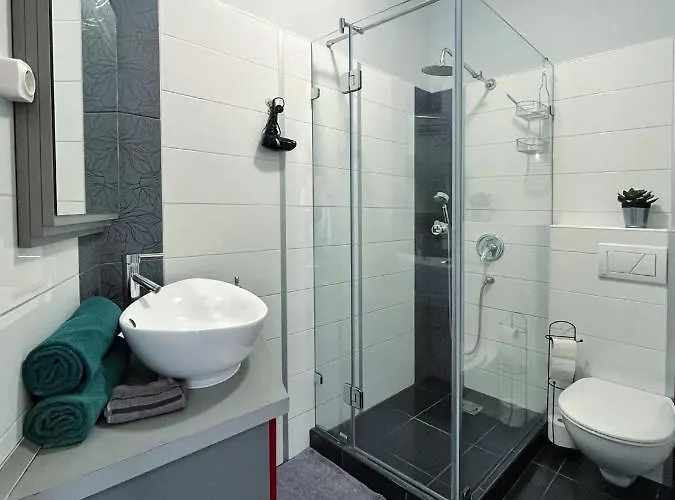 Hétvezér Penthouse Appartamento *