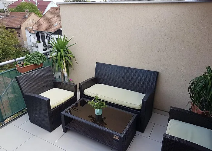 Hétvezér Penthouse Appartamento