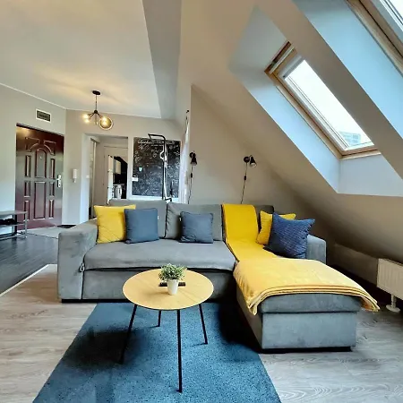 Hetvezer Penthouse * Segedyn