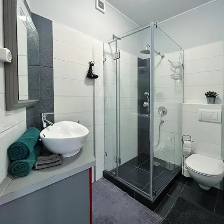 Hetvezer Penthouse Apartment *